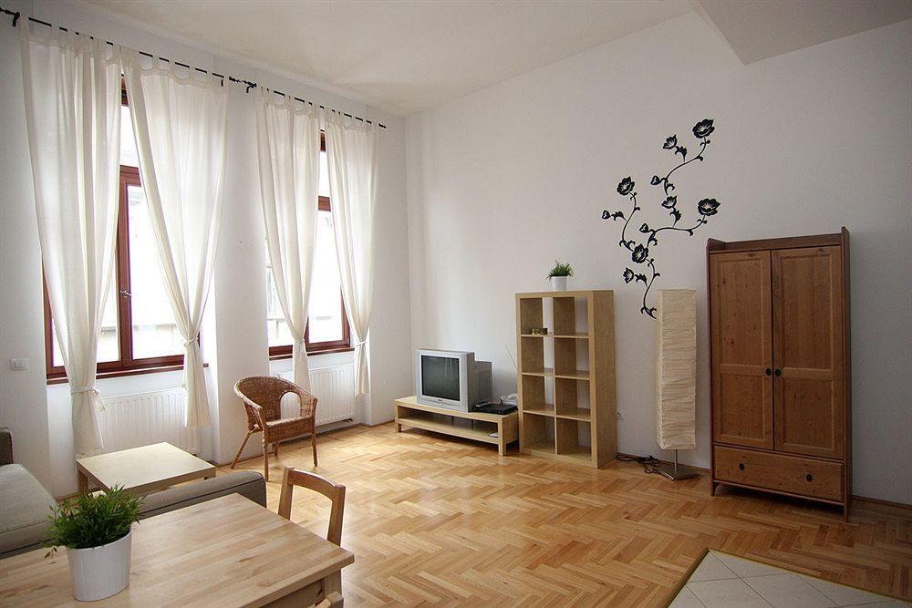 Made Inn Budapešť Exteriér fotografie