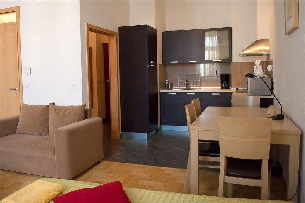Made Inn Budapešť Exteriér fotografie